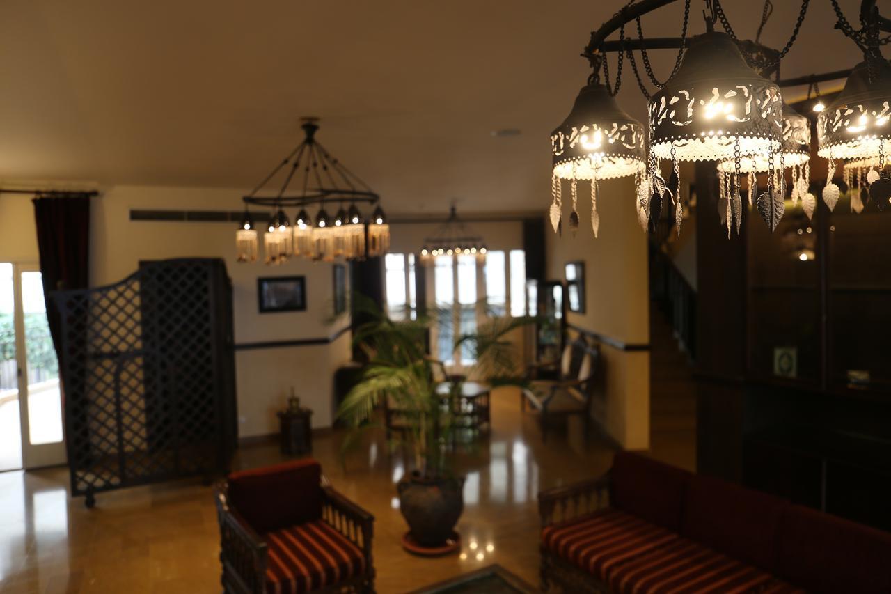 Quartier Suisse Hotel Brummana Eksteriør bilde
